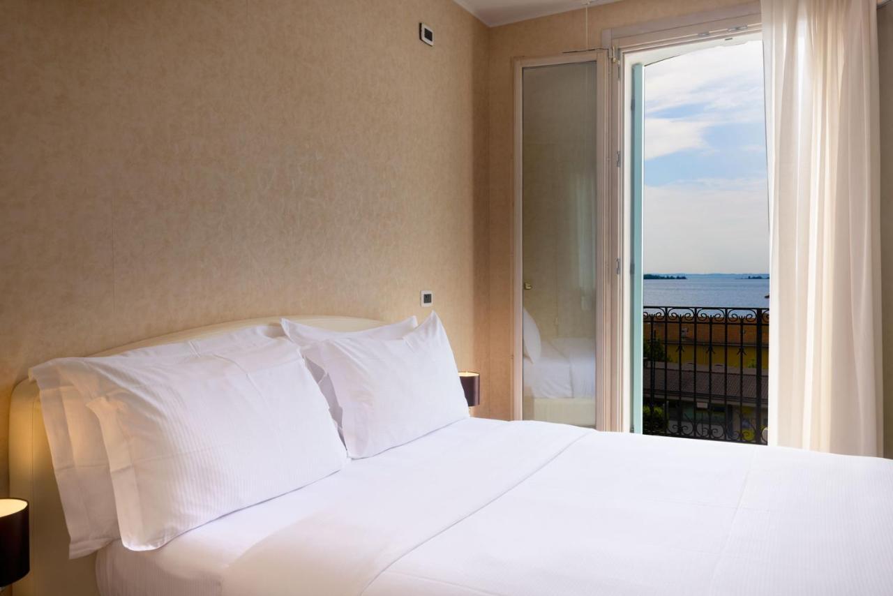 Gardone Palace Hotel Gardone Riviera Kültér fotó