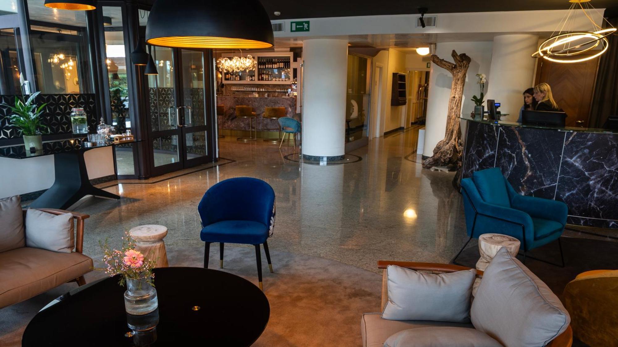 Gardone Palace Hotel Gardone Riviera Kültér fotó